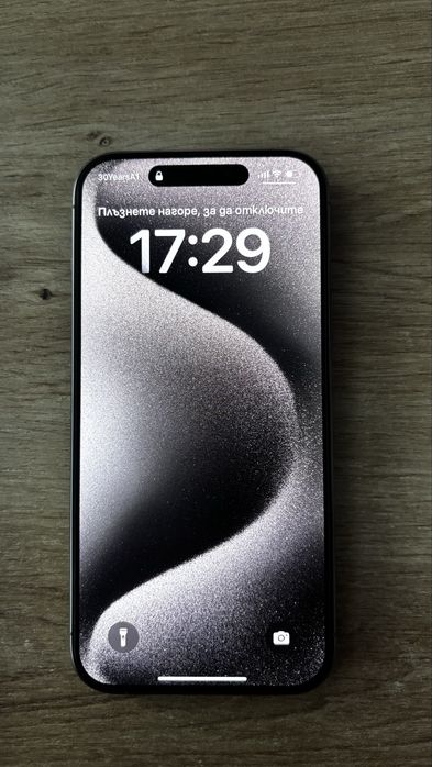 Iphone 15 pro 256 mb