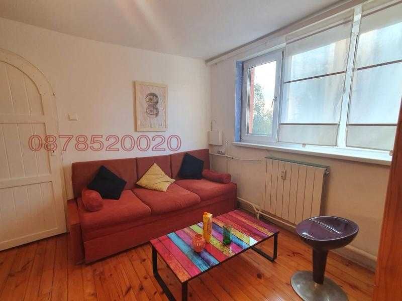 Продава се Ателие в София, Лозенец - 25 кв.м за 4800 €/кв.м - Снимка #7
