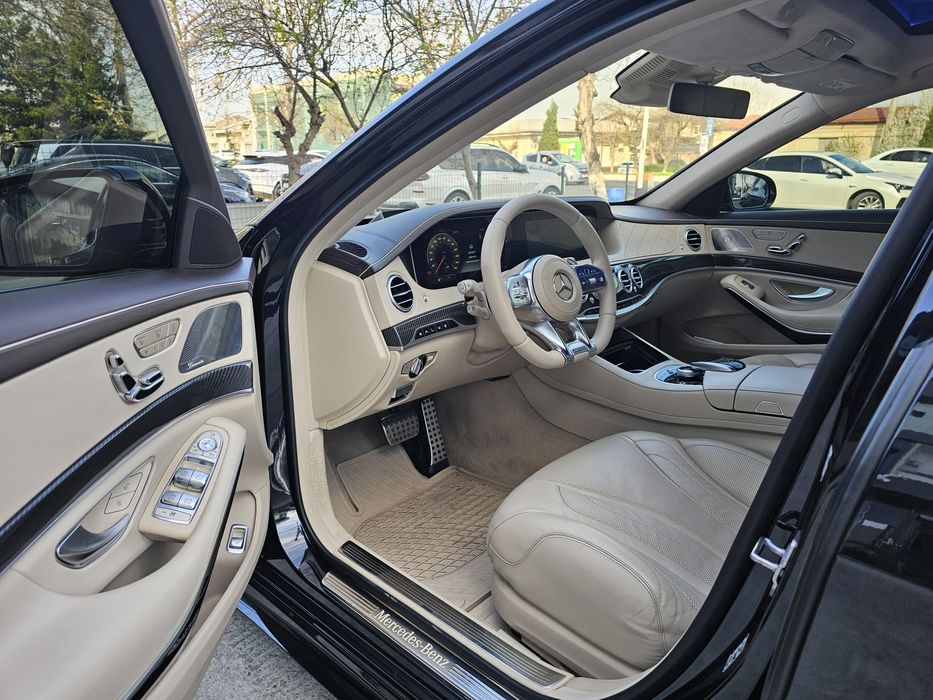 Mercedes Benz W 222 s560 4matik. Long. Yili 2019. Yurgani 111000.