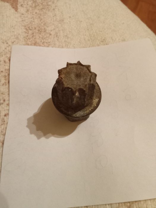 Cheie Prezon Antifurt Roti Pentru Desfacerea Prezonului