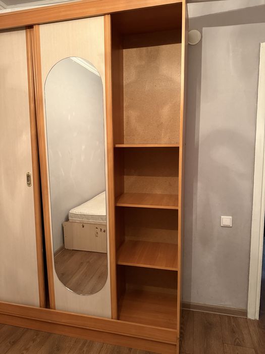 Продам шкаф купе