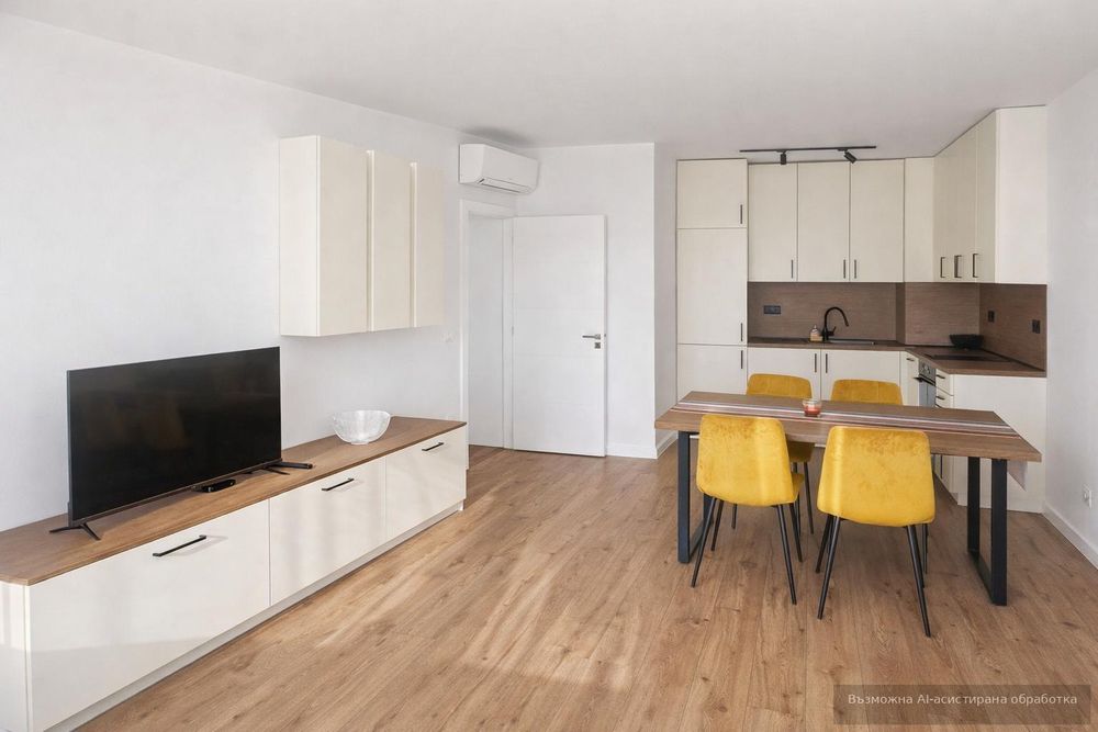 Дава се под наем Двустаен апартамент в Варна, Младост 1 - 100 кв.м за 700 € - Снимка #1