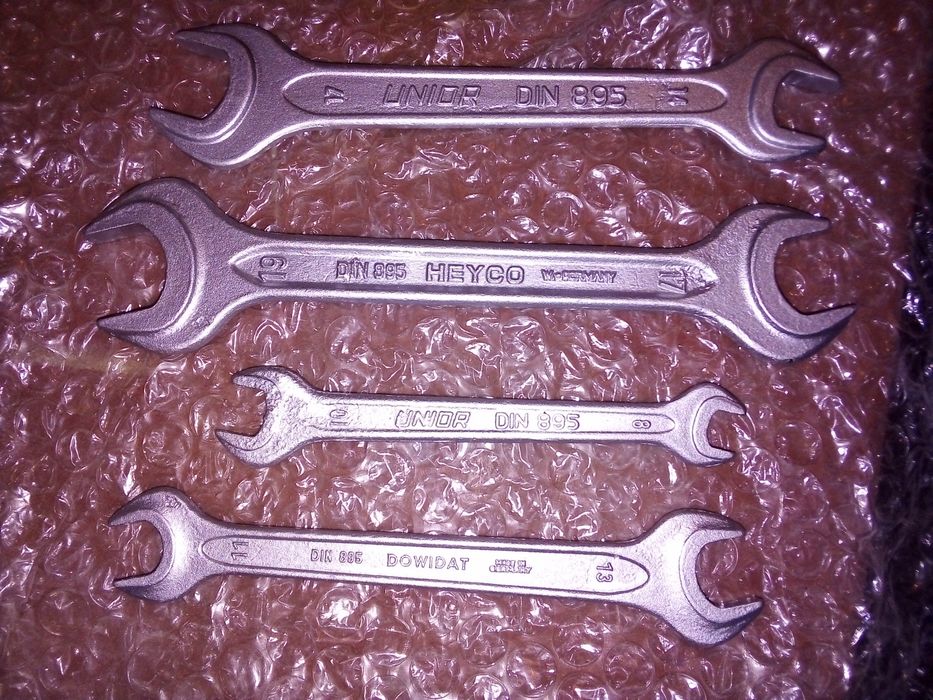 Оригинални инструменти Mercedes