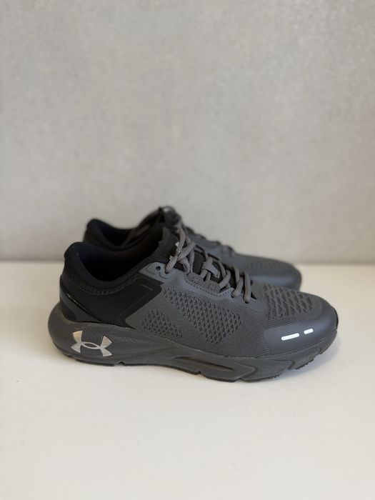 Кроссовки Under Armour