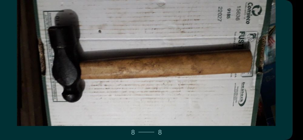 Vand de marimi diferite plus coada de rezerva ciocane de la 200gr.-5kg