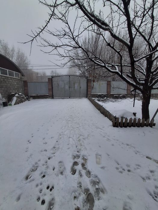 Продам дом с участком 10 сотк