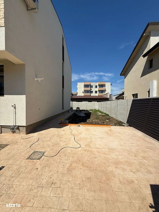 Duplex mare P+1+M Prelungirea Ghencea