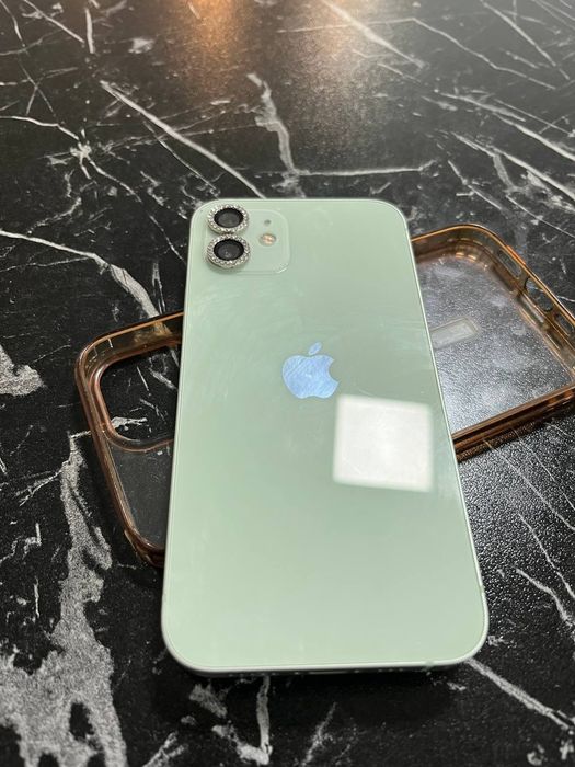 Iphone 12 xolati ideal