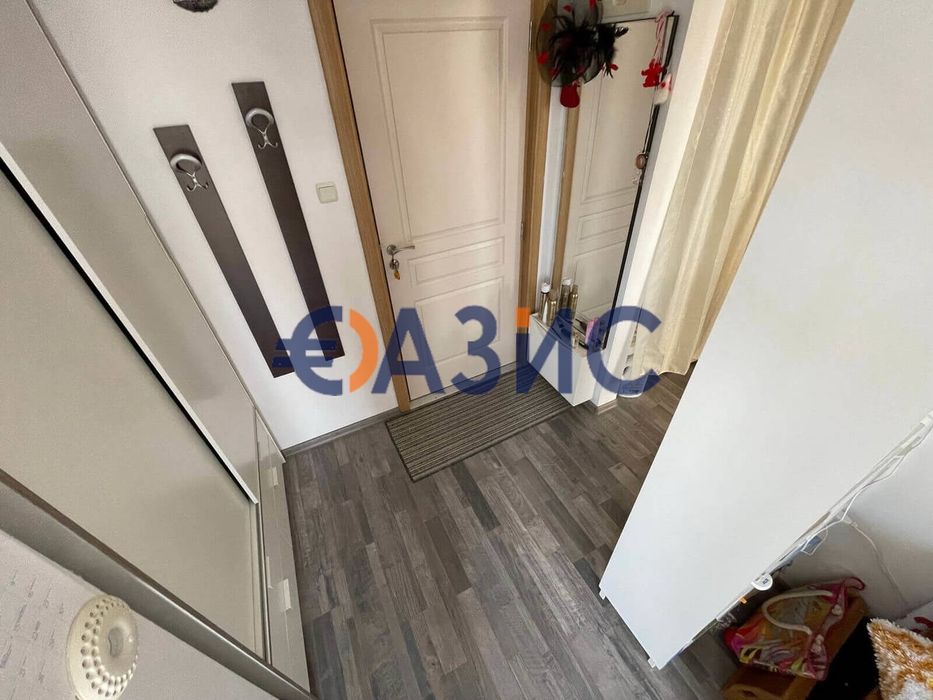 Продава се Двустаен апартамент в к.к. Слънчев бряг - 60 кв.м за 1167 €/кв.м - Снимка #9