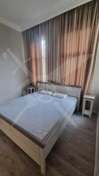 Дава се под наем Етаж от къща в София, Хладилника - 90 кв.м за 750 € - Снимка #5