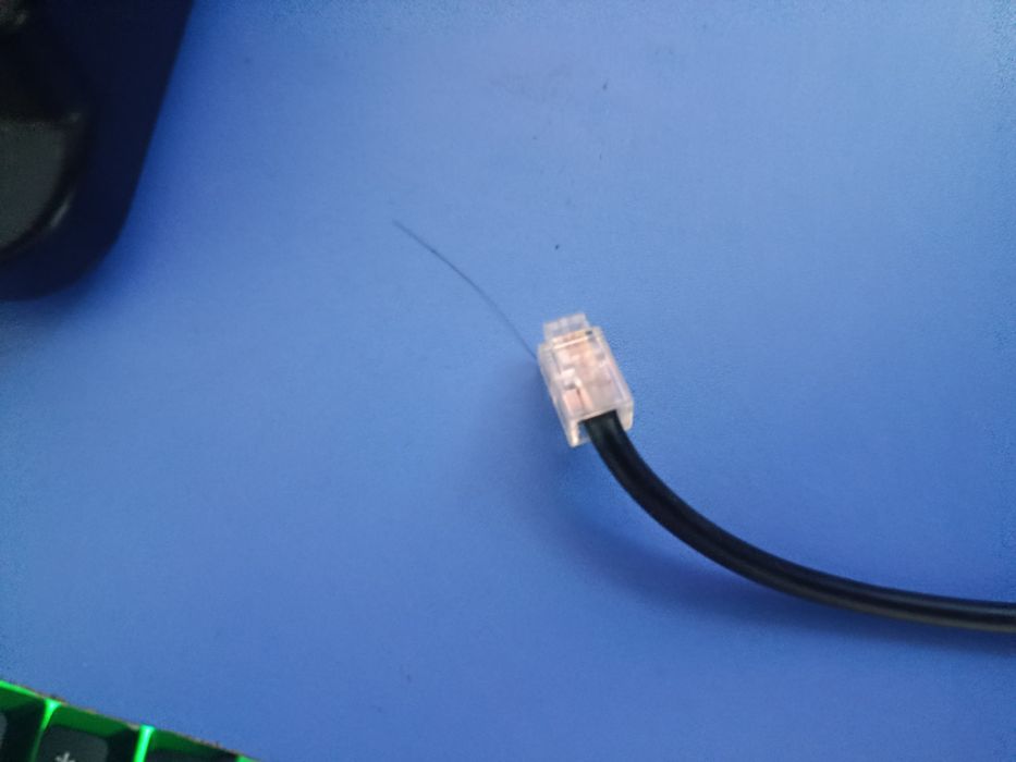 Oyin uchun rul sotladi