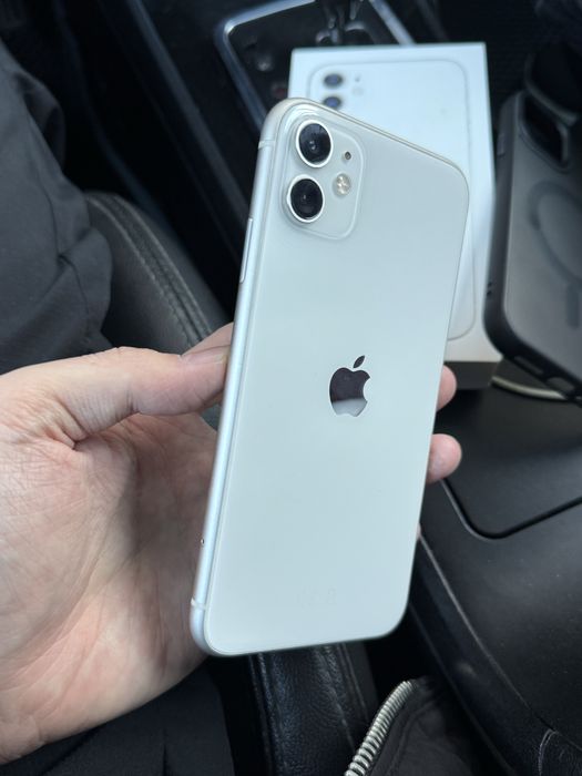 iPhone 11 128Gb в отличном состоянии