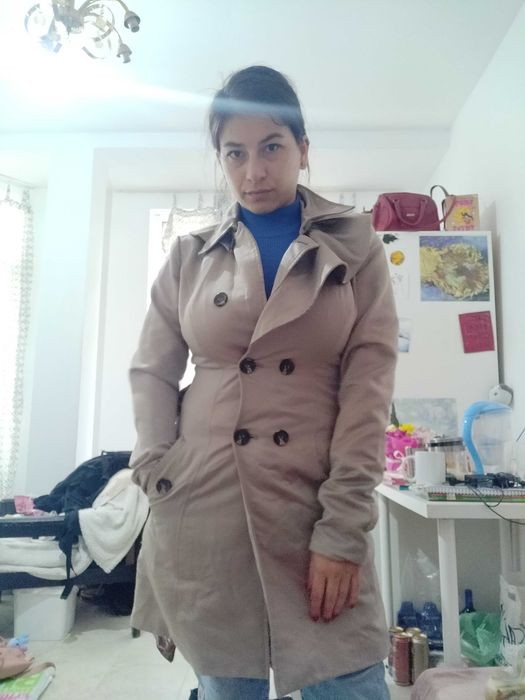 Ефектен къс шлифер