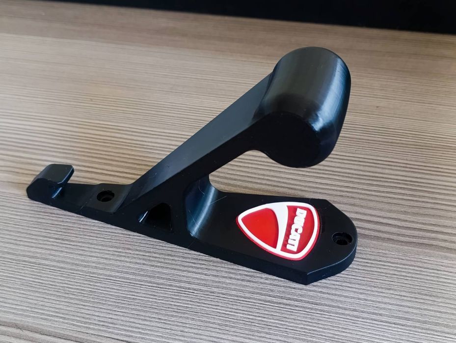 Стойка за каска с закачалка