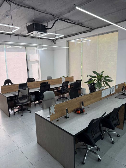 В АРЕНДУ Готовый офис 245 м² на Максима Горького — 50 рабочих мест