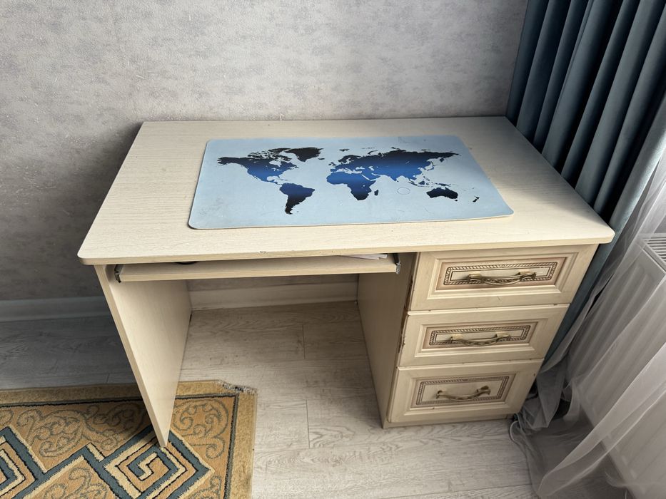 Двухъярусная кровать-комплекс