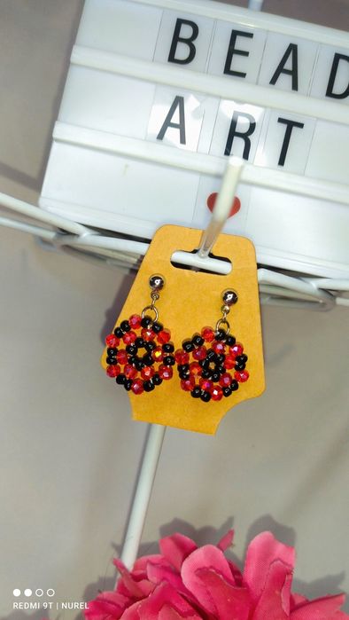 Ръчно изработени свадбени аксесоари