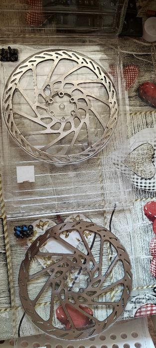 Продавам дискове-ротори Avid 203mm