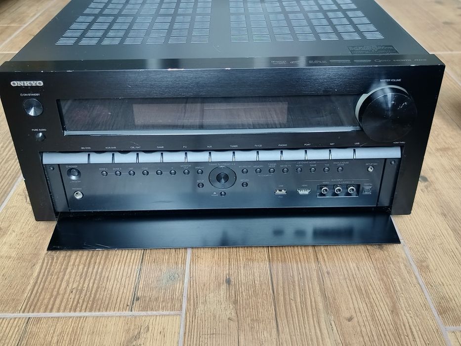 Onkyo th-nr 809.