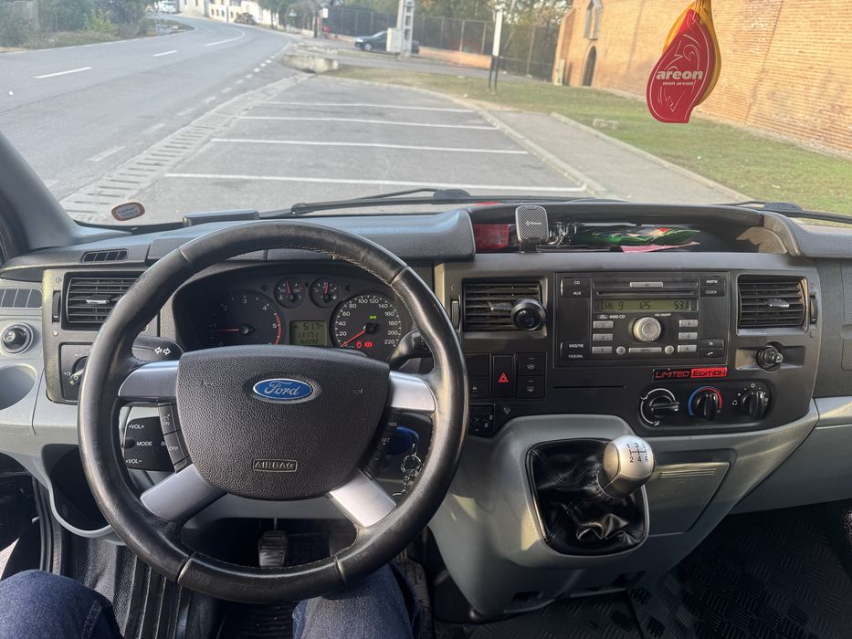 Ford transit 8+1 locuri