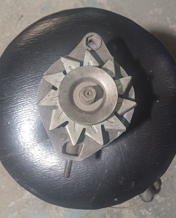 Генератор ваз в отличном состоянии