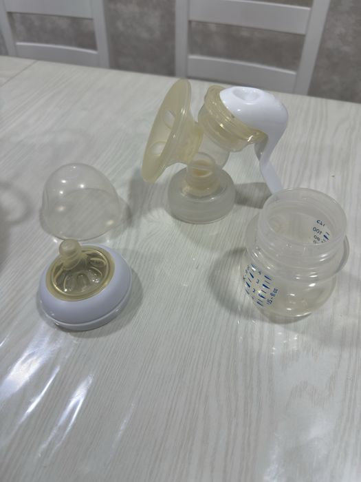 Продам грудоотсос ручной, AVENT