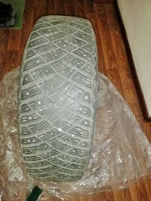 Продам покрышку 1 шт