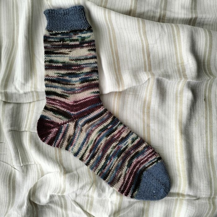 Носки ручной работы