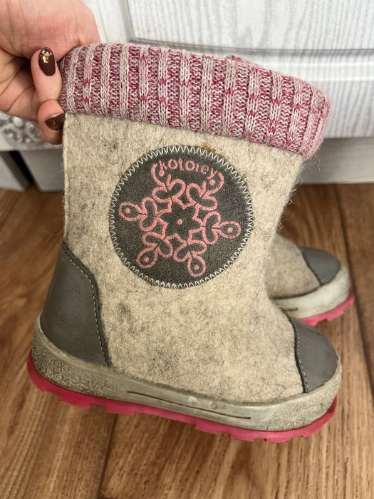 Сапожки для девочки