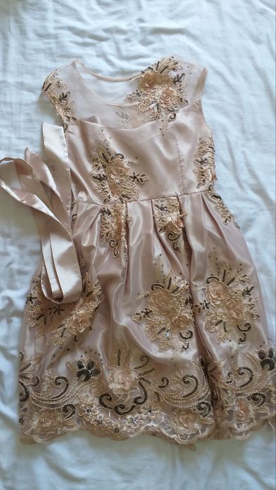 Rochie ocazie elegantă