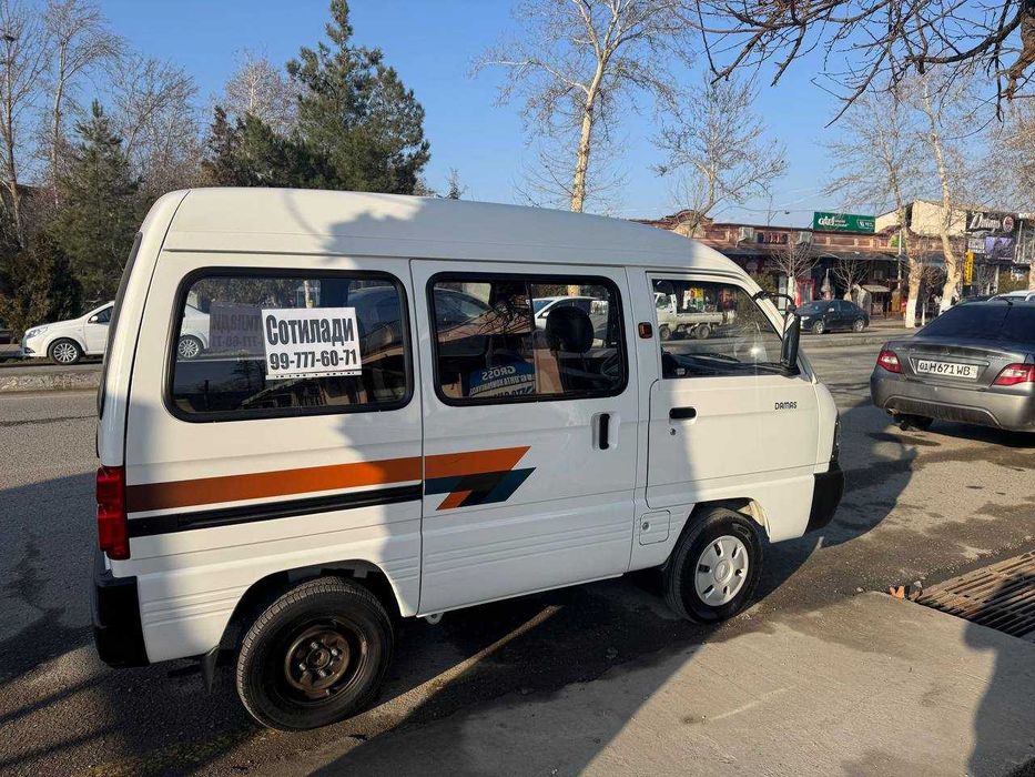 Damas sotiladi! Холати яхши, 1 та петноси бор,