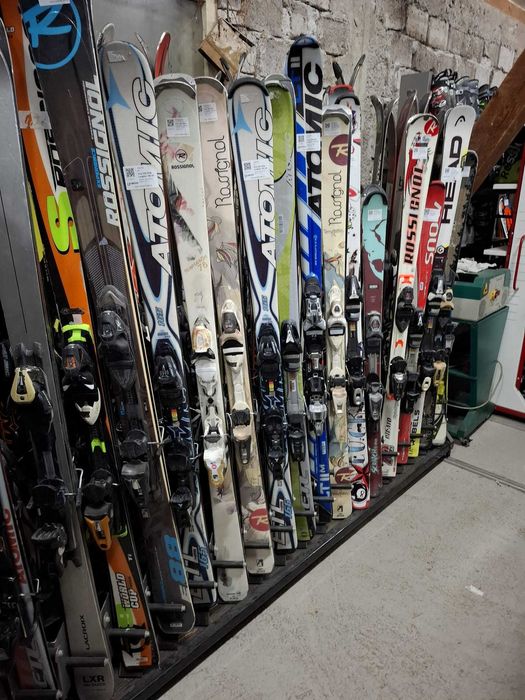 Vand lot schiuri second hand en-gros, stare buna, toate marimile