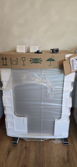 Masina de spalat vase BOSCH Seria 6 SPS6EMI21E, 10 seturi, 8 programe, Home Connect, AquaStop, PerfectDry