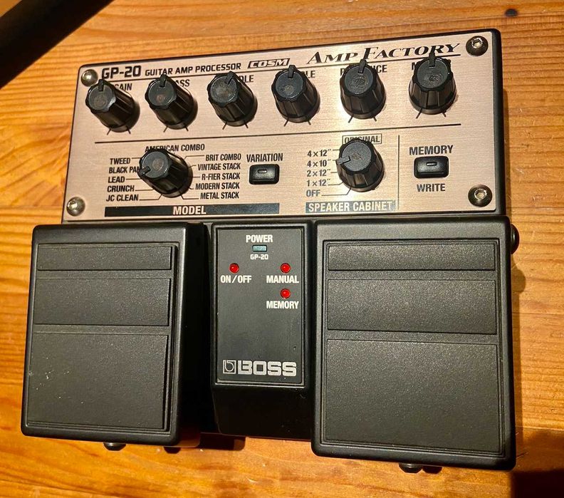Boss DS-1 distortion FV-500H PH-3 phaser SD-1 OD-20 overdrive pedal