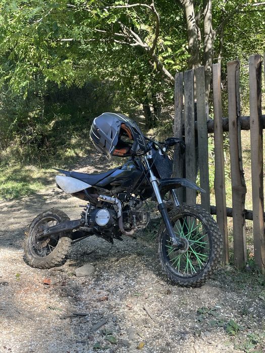 Vând cross 125 percer fucțional