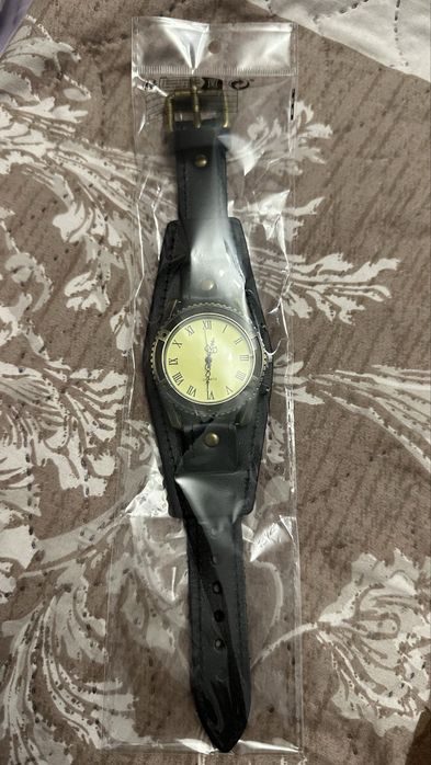 Часы винтажные новые