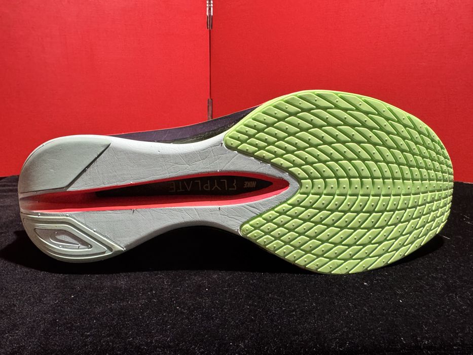 Оригинални! Nike ZoomX Vaporfly Next% 4 - 49.5 Shoemag