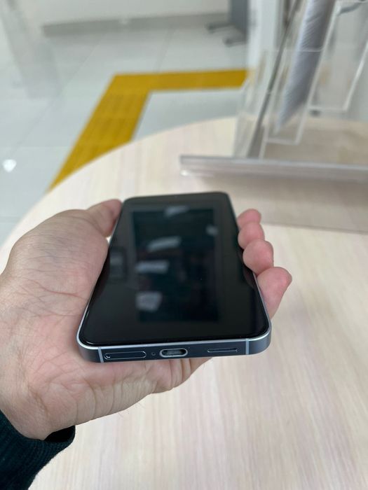 Самсунг S25 сатамын