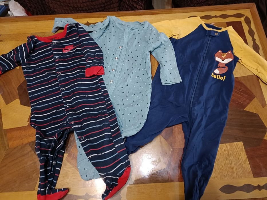 Бебешки дрехи 9-12 месеца