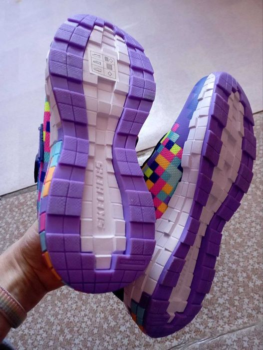 Кроссовки новые 32рр