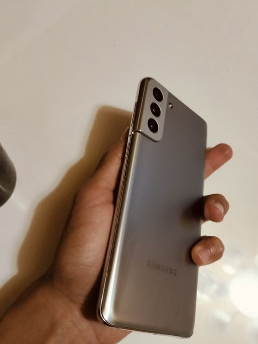 Samsung s21 plus