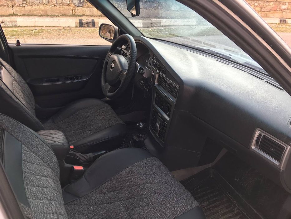 Chevrolet Nexia 2,  4-pozitsiya SONC 
Probeg: 155000 km 
Yili: