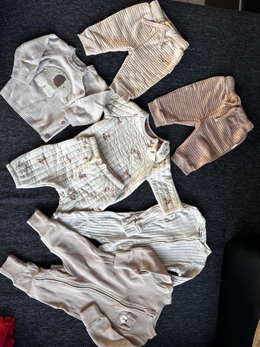 Бебешки дрешки и пижами