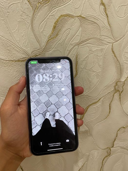iphone 11 128гб сатылады срочно