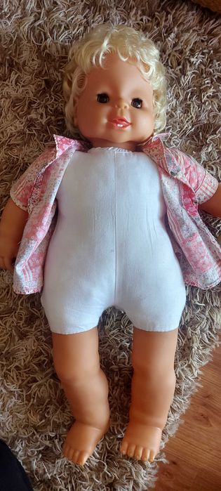 Реалистична кукла