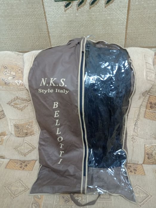 Чирчик. Школьный .Продается новый костюм брюк