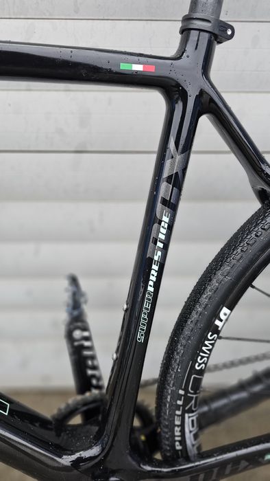 Карбонов гравел 28"