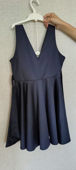 Продам школьный сарафан.