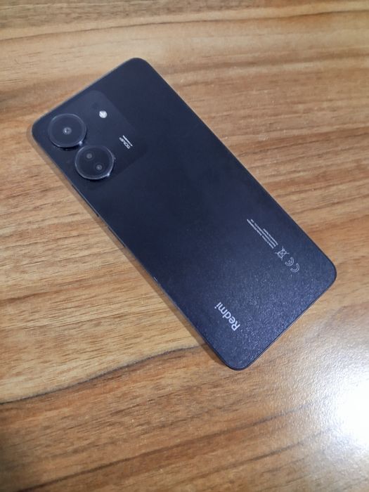 Редми 13 с 128 Гб холати зур