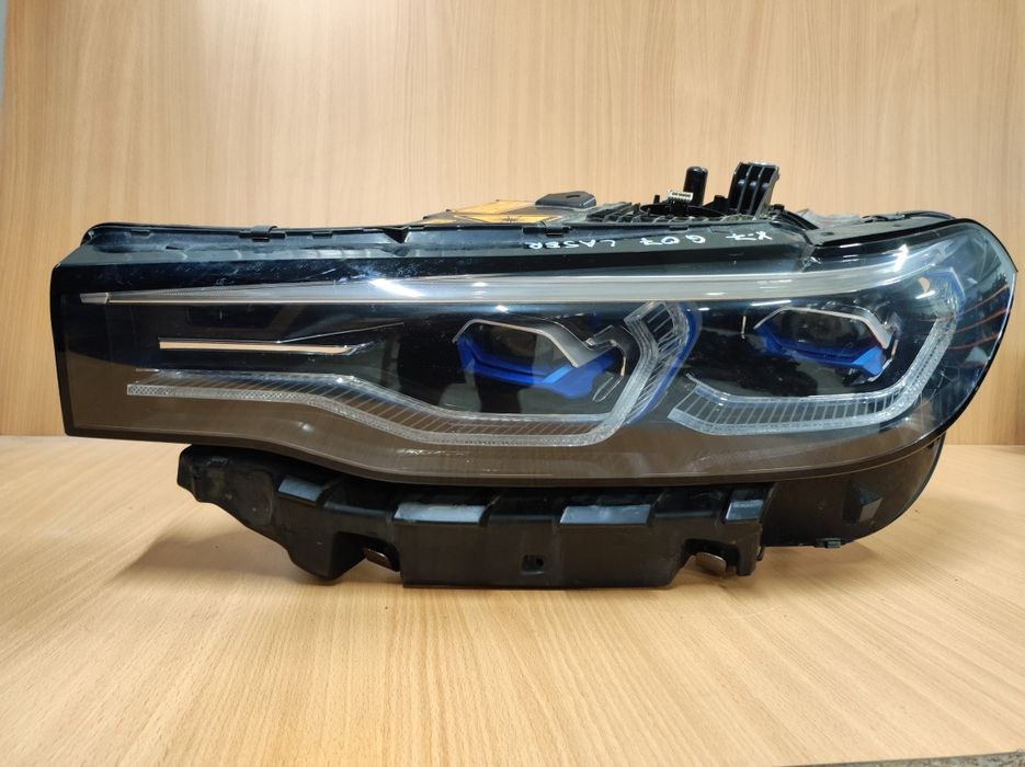 Ляв фар за БМВ/BMW X-7 G-07 LASER